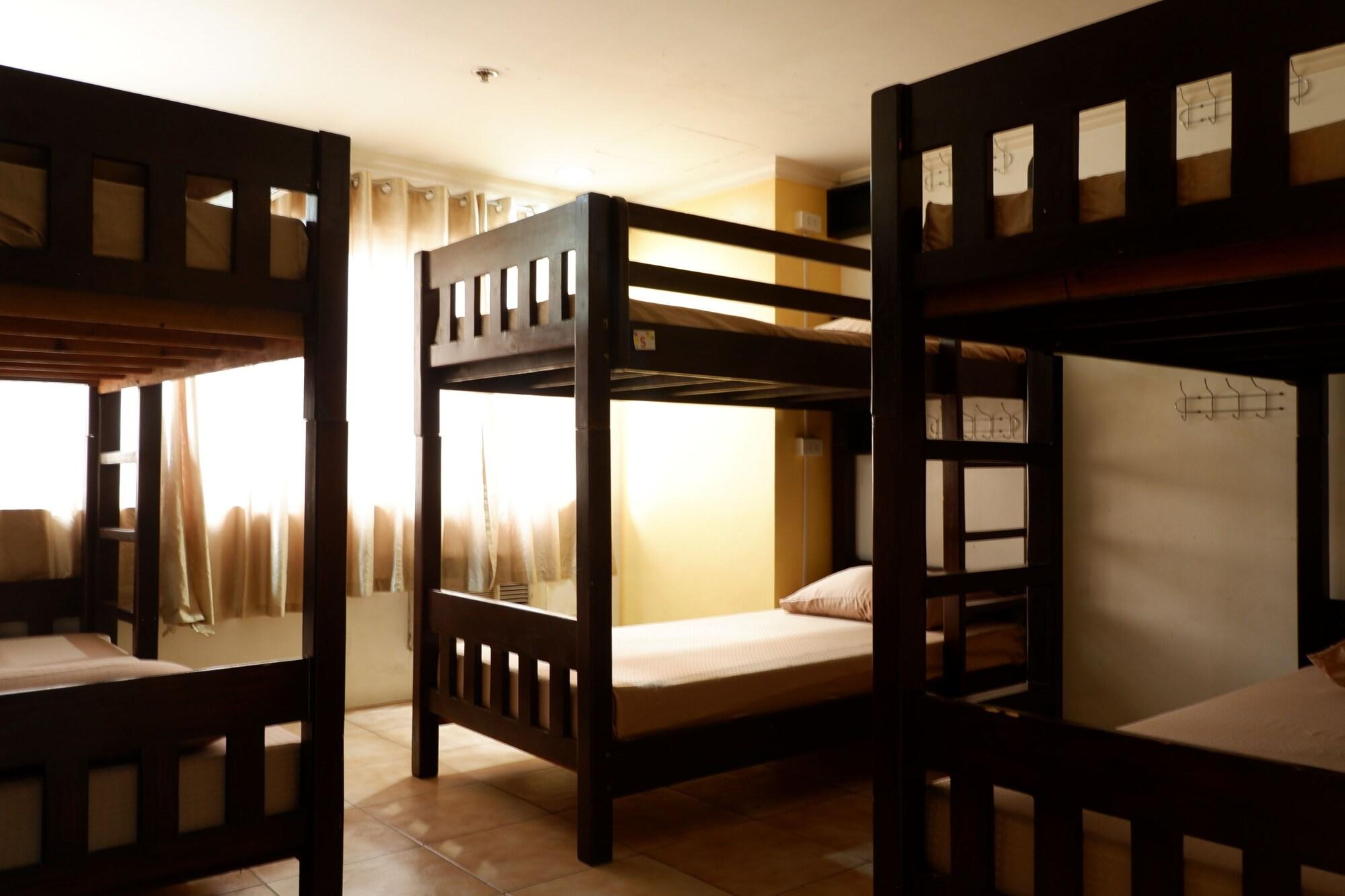 Our Awesome Hostel- Manila Makati City Екстериор снимка