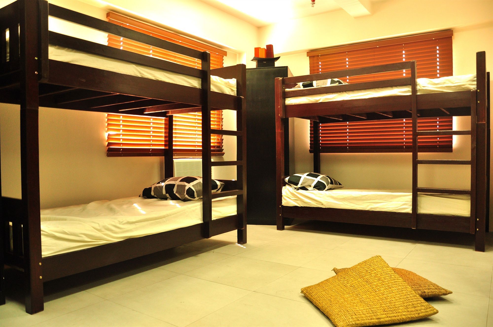 Our Awesome Hostel- Manila Makati City Екстериор снимка